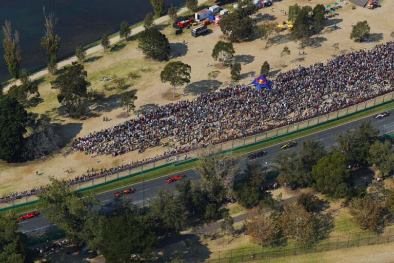 Best Grandstands To Watch The Melbourne F Grand Prix Motorsport Tickets