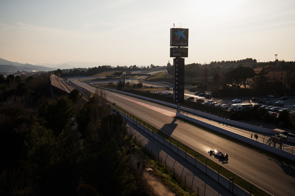 An Formula 1 car tests at the Circuit de Catalunya in Barcelona