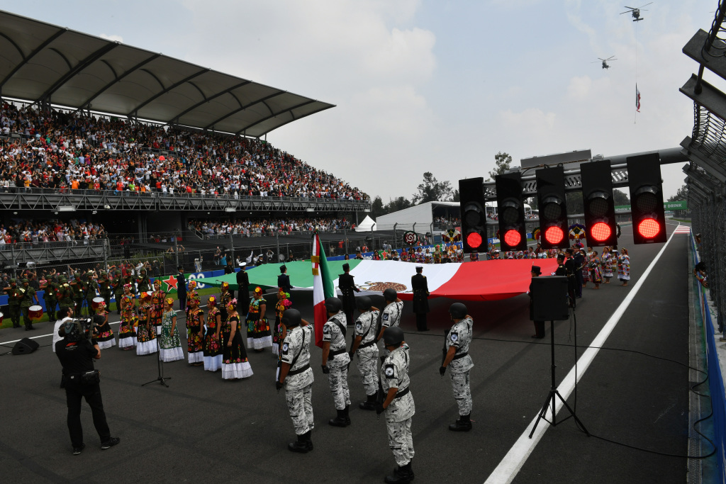 The atmosphere prior to the Mexican Grand Prix