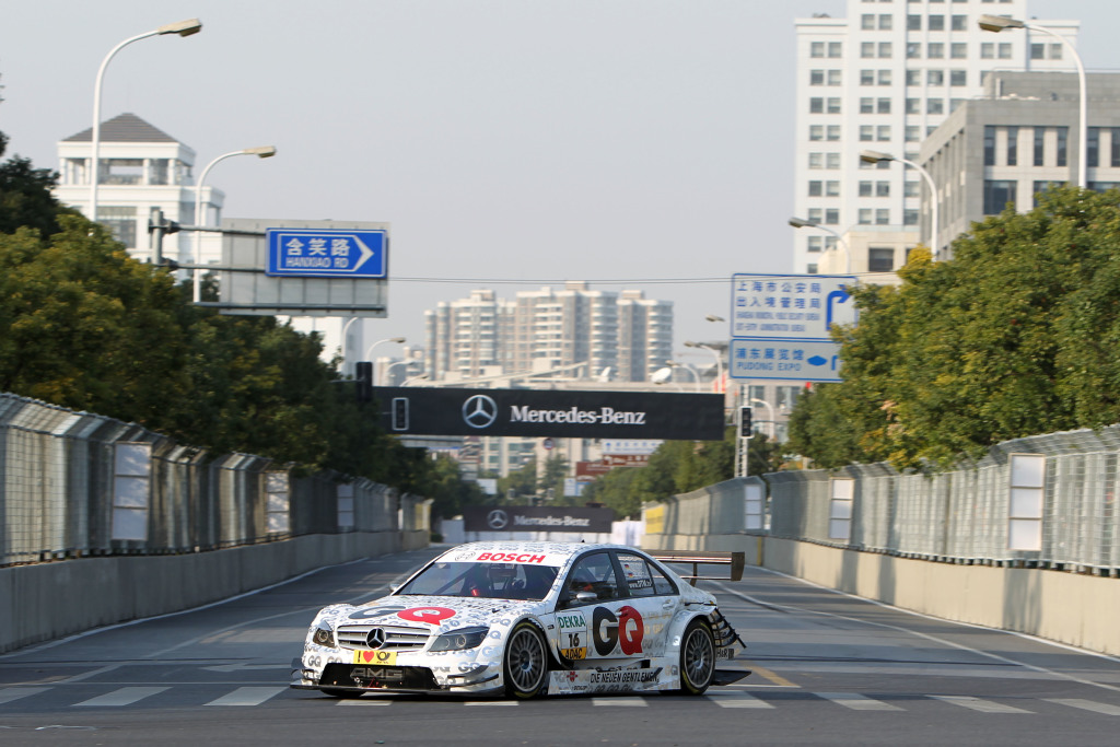 Maro Engel racing during the DTM round in Shanghai in 2010
