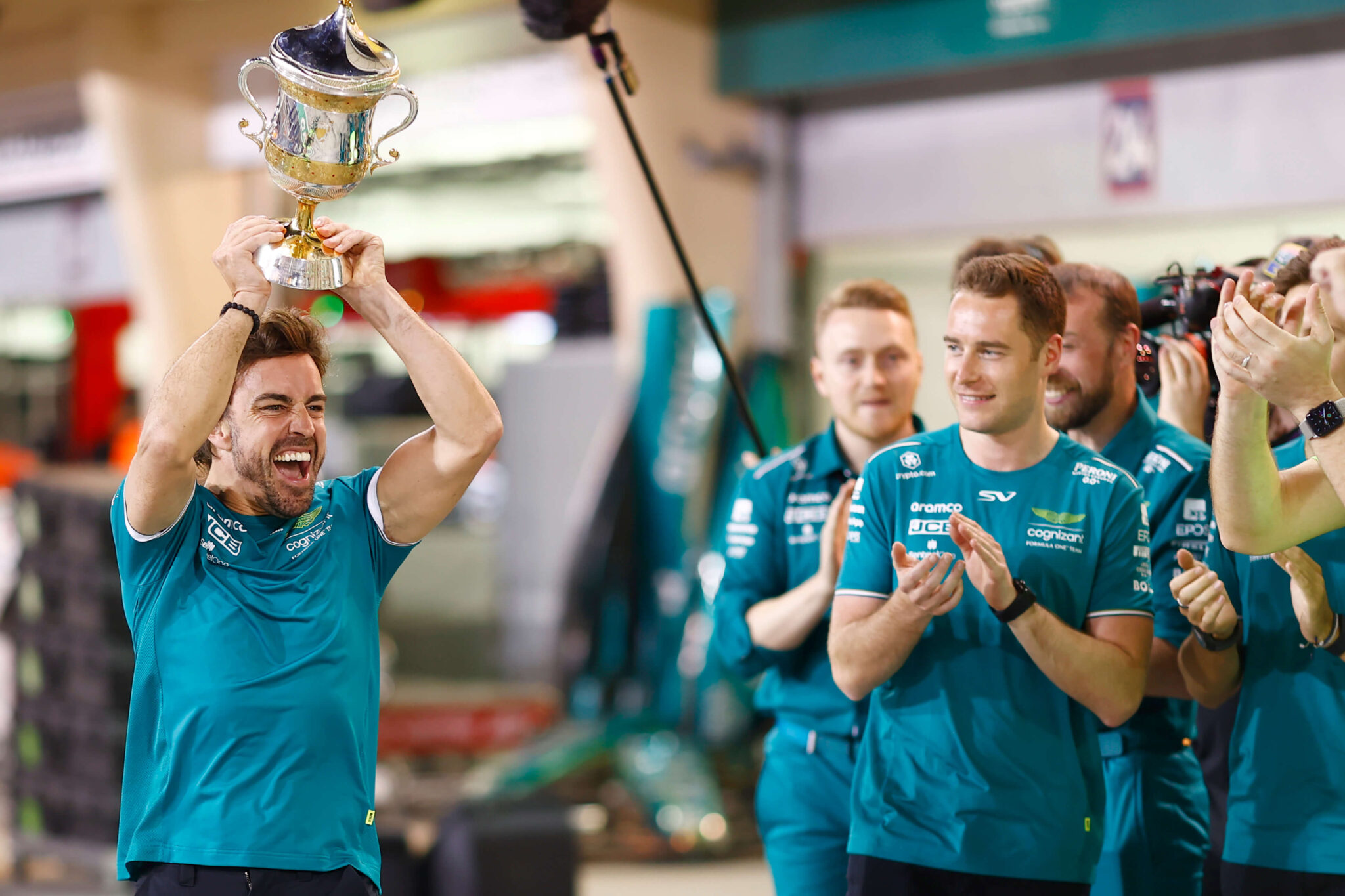 Bahrain GP review: Verstappen cruises to opening win